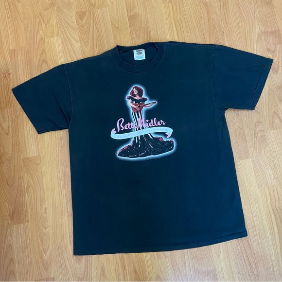 Vintage Men’s Bette Midler The Divine Miss Millennium Logo Black T-Shirt Size XL